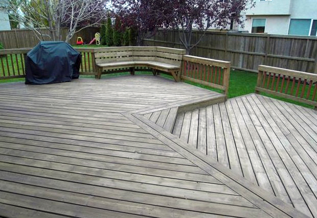 Nice deck! Click Image for more information or Call (204) 792-6453.