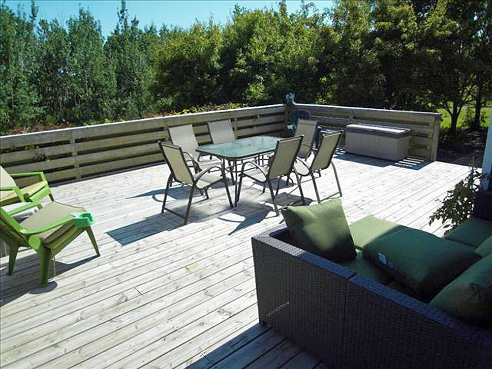 Summer on the deck? We've got just what you need. Click image for listings or Call Michael Leclerc at (204) 792-6453.